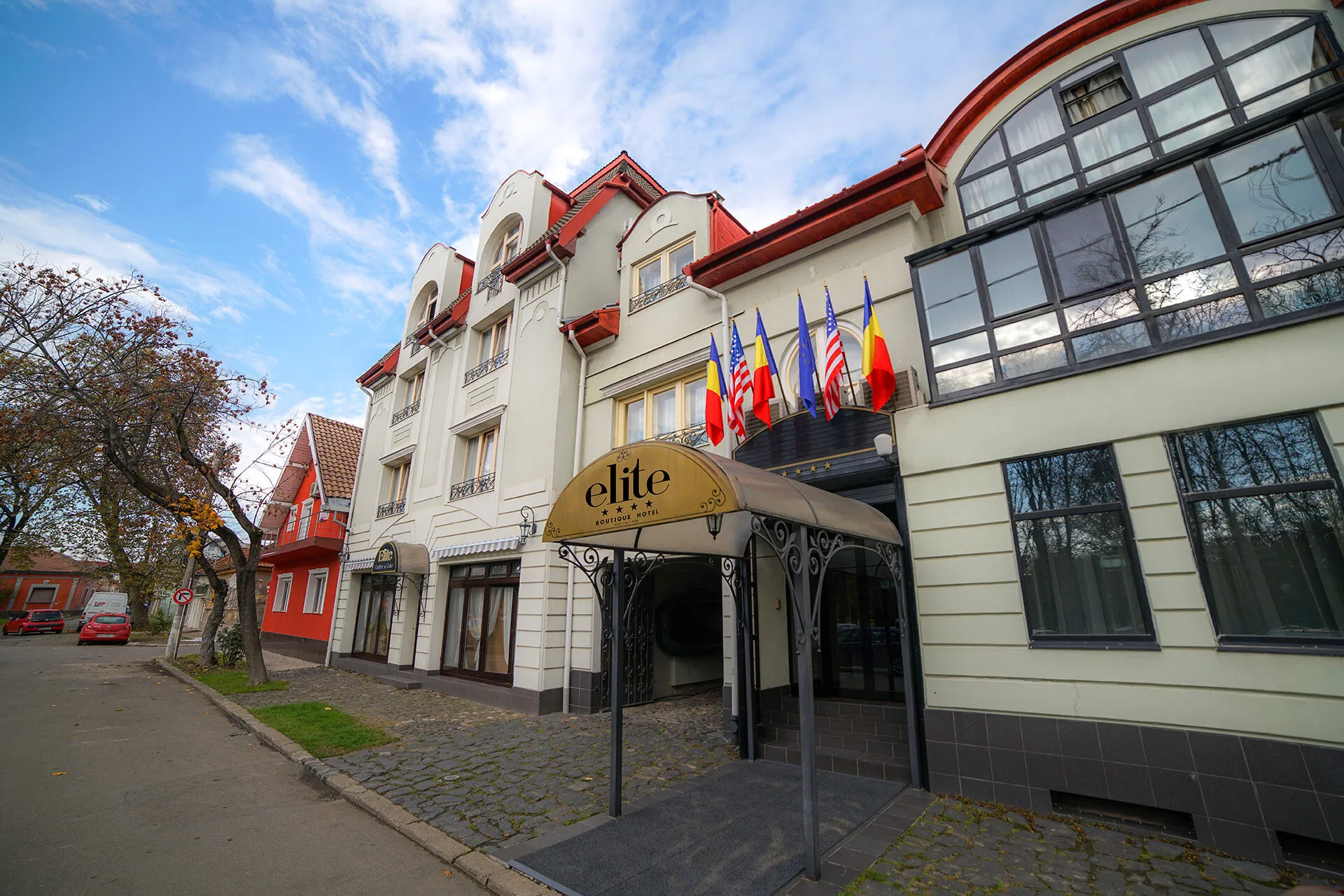 The Elite - Oradea's Legendary Hotel Oradea – Oradea, România
