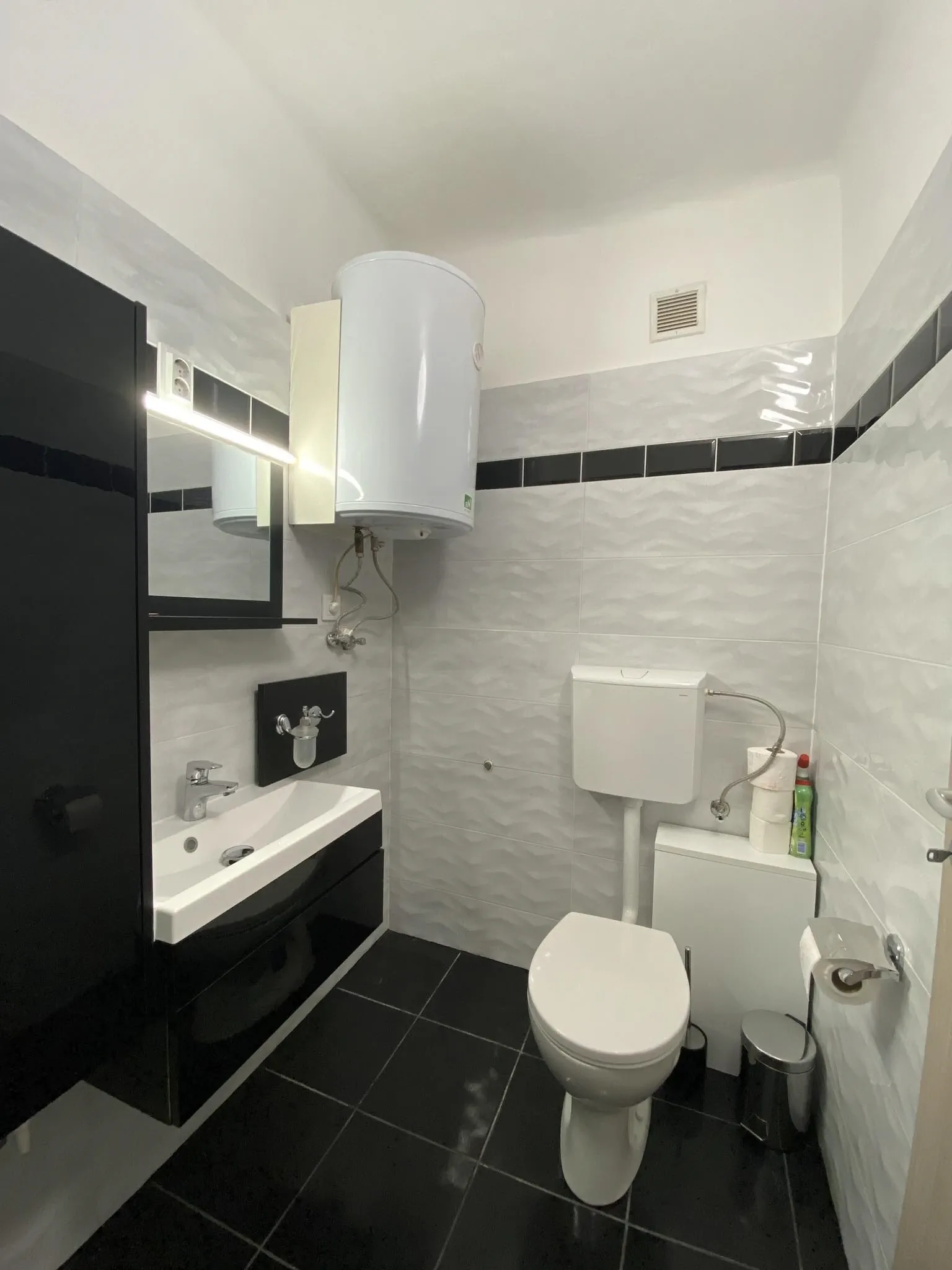 Real HOME Apartman Pécs – Pécs, Ungaria