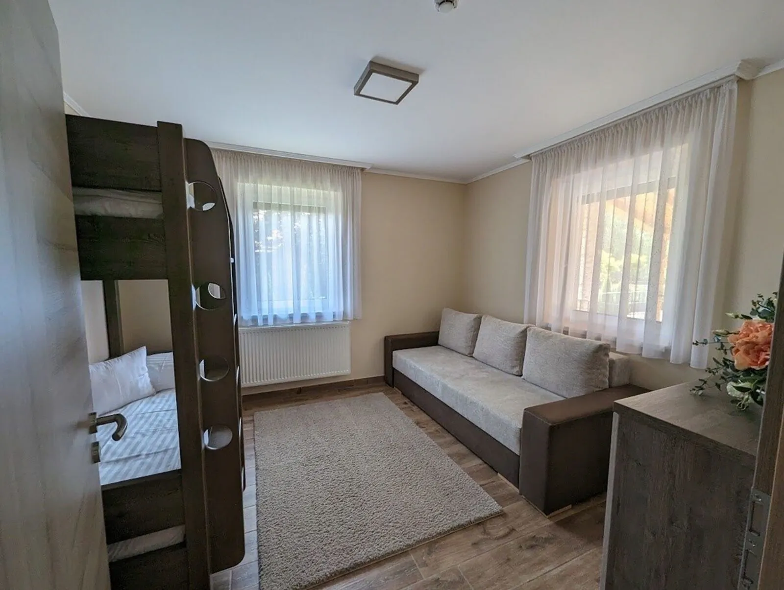 Irány Colorado House Nyíregyháza - foto 8