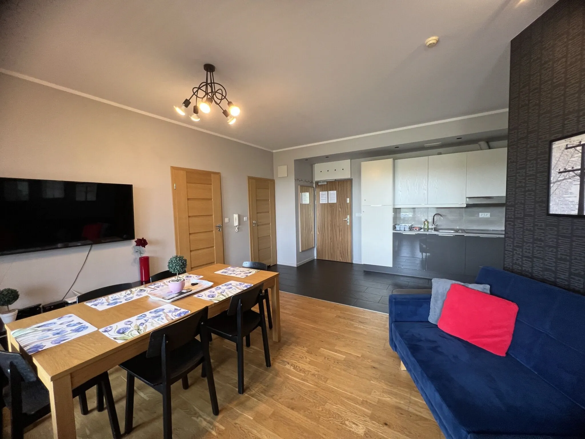 Apartament z 3 sypialniami przy plaży Kołobrzeg – Kołobrzeg, Polska