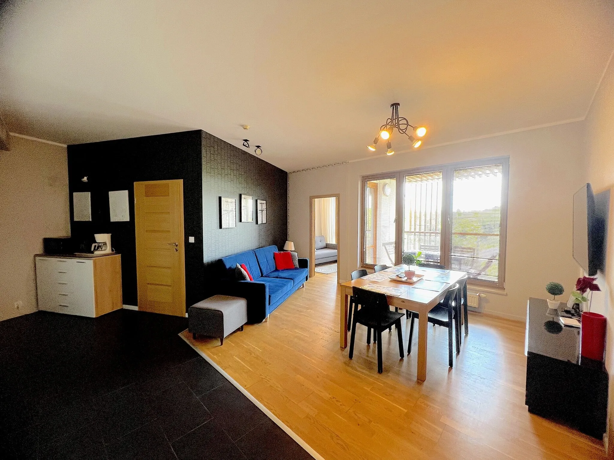 Apartament z 3 sypialniami przy plaży Kołobrzeg – Kołobrzeg, Polska