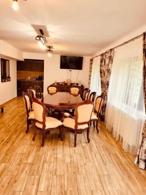 River House Transylvania Băișoara – Băişoara, România