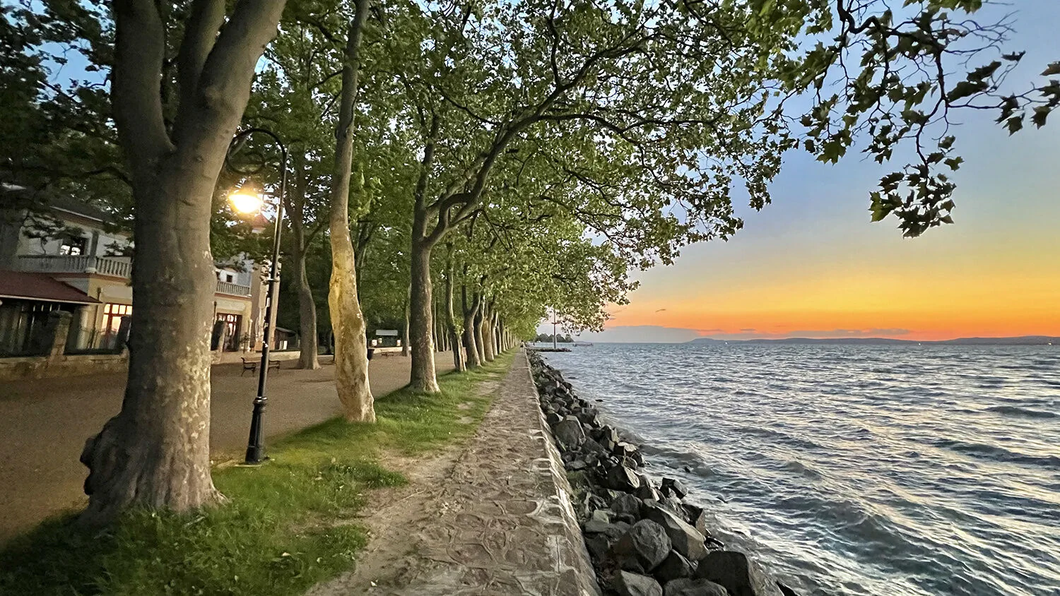 Családi Nyugalom Apartman Balatonföldvár - foto 2