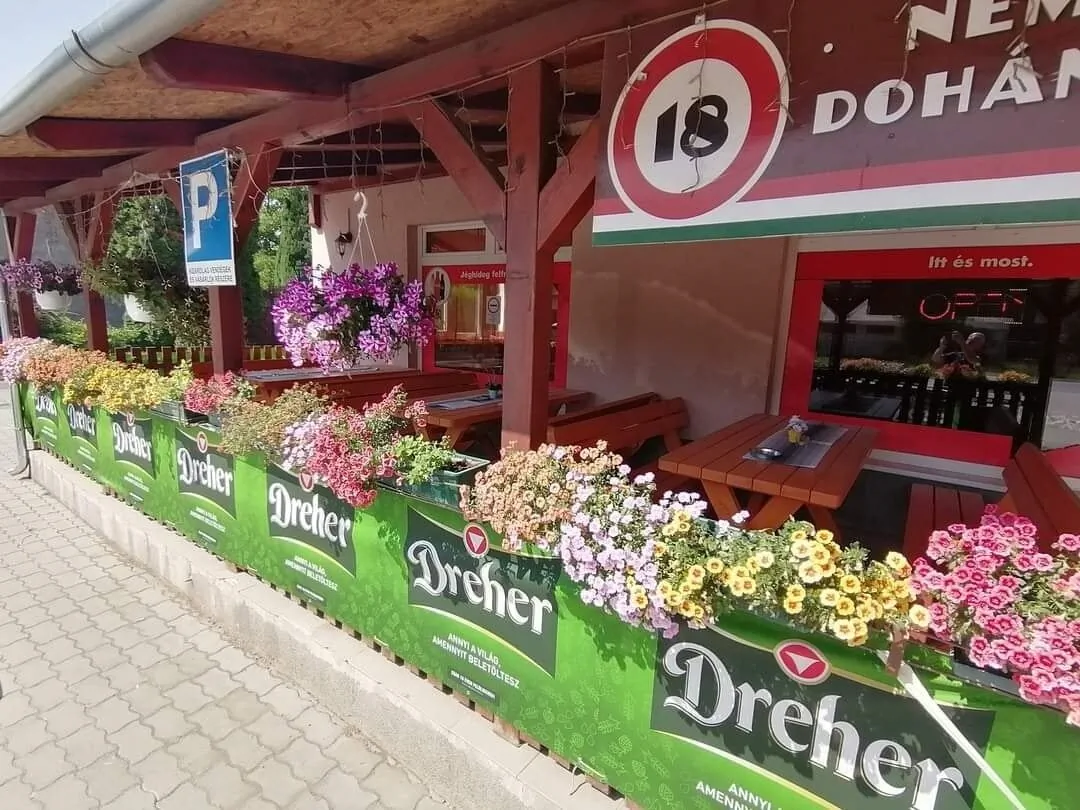 Kettős Csárda Szálláshely Bocfölde – Bocfölde, Ungaria