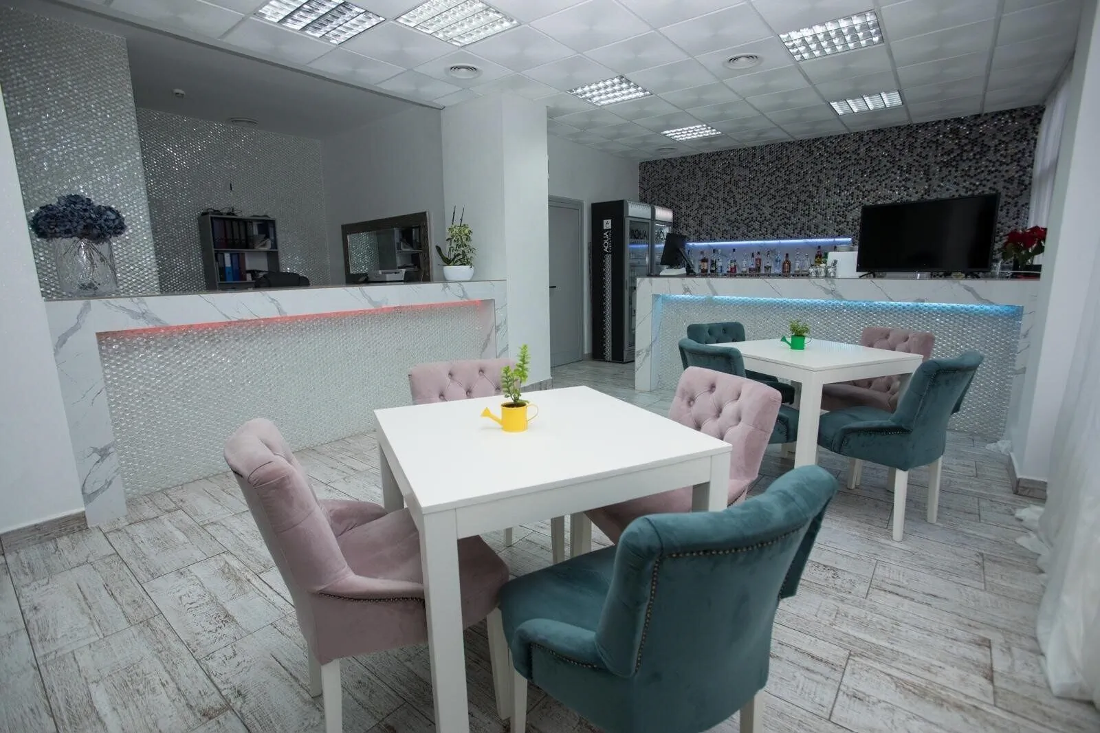 Hotel Magnific Borș - foto 4