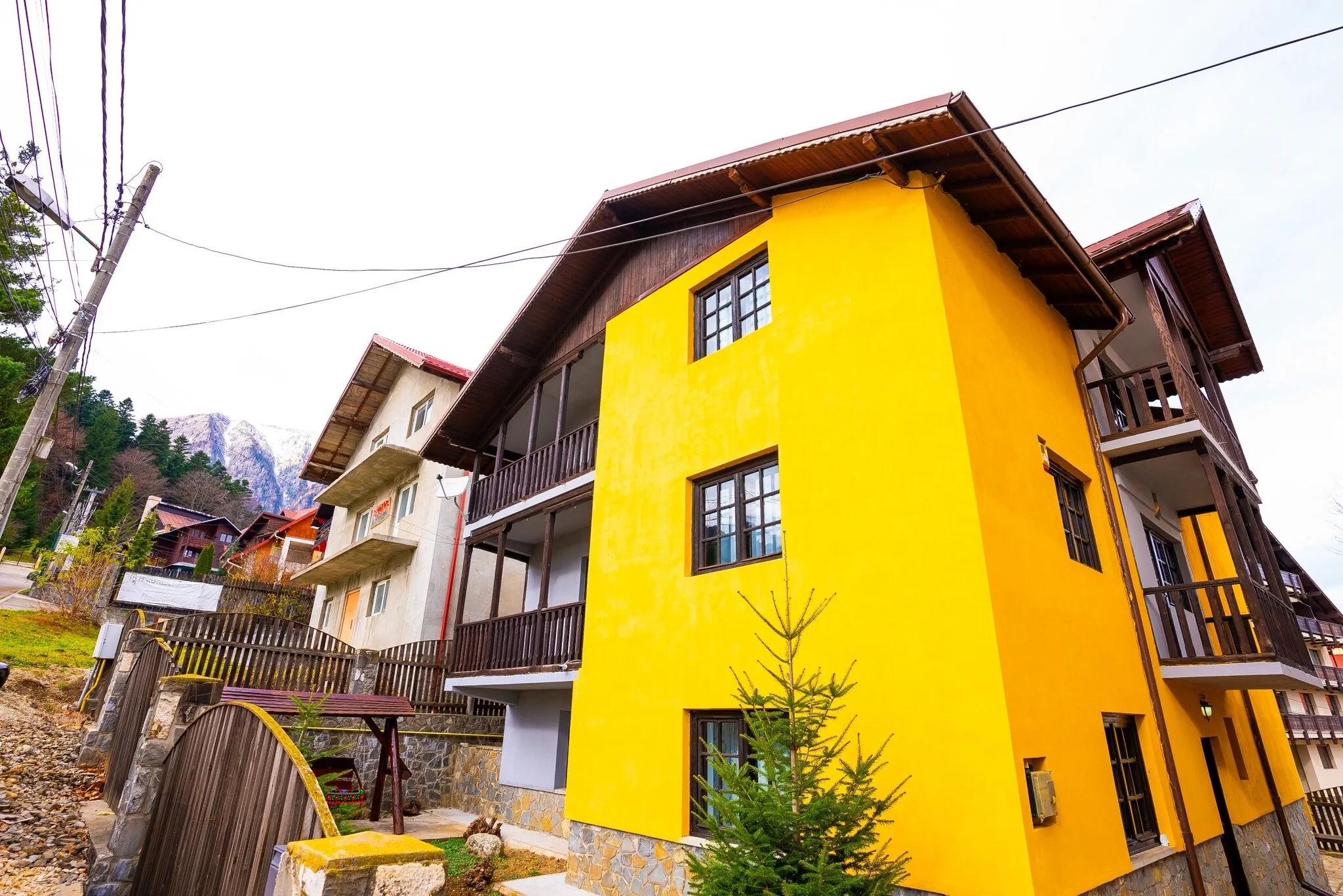 Casa Valentino Buşteni – Buşteni, România