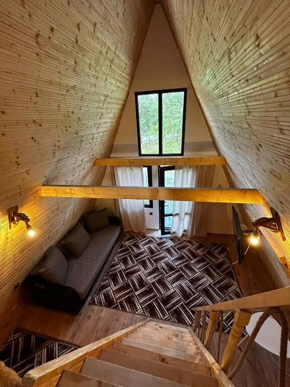 Căsuțele de la răscruce Hobița – Hobița, România