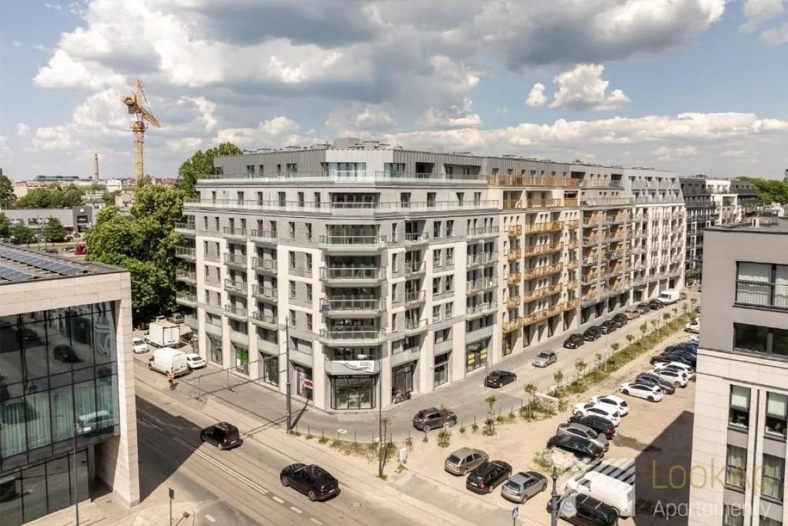 Diasfera Prestige by LookAp Łódź – Łódź, Polska