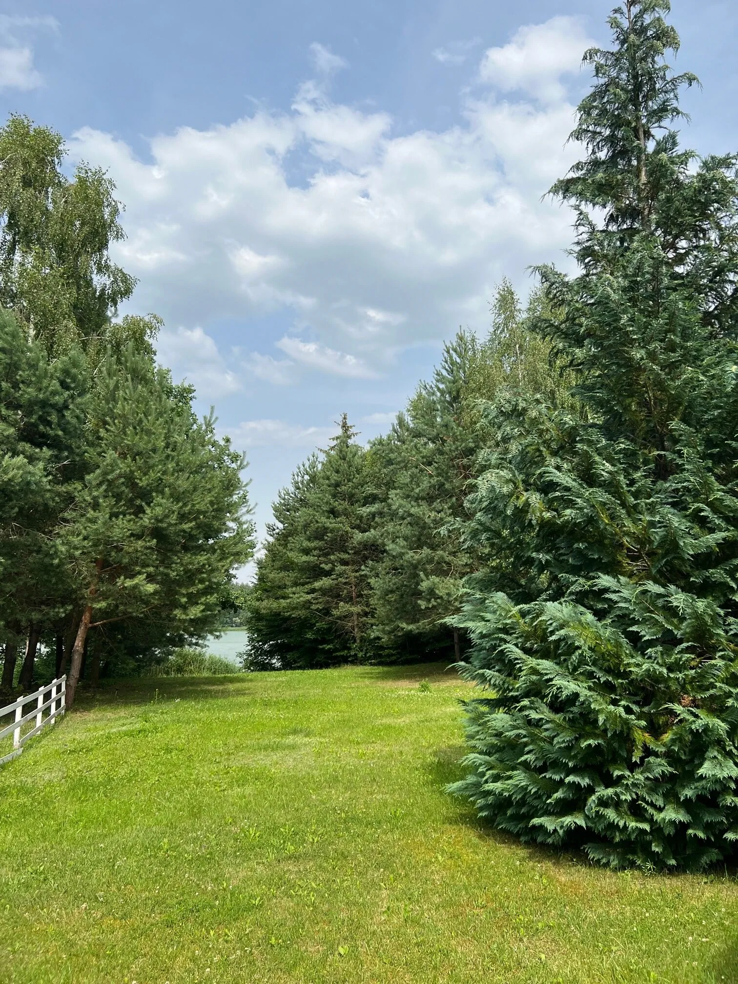 RestHouse- wakacyjny dom nad jeziorem – Wądzyn, Polonia