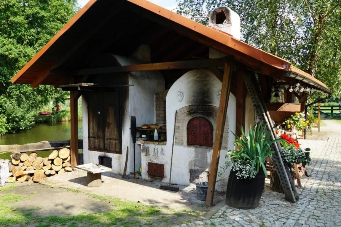 Azyl Mironice – Kłodawa, Polska