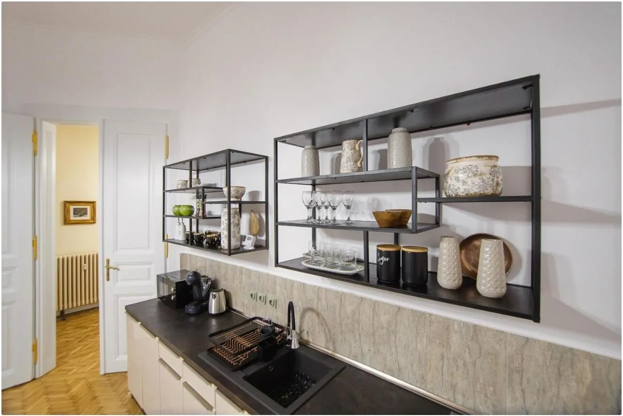 Apartament Royal Experience at Stern Palace Oradea - foto 4