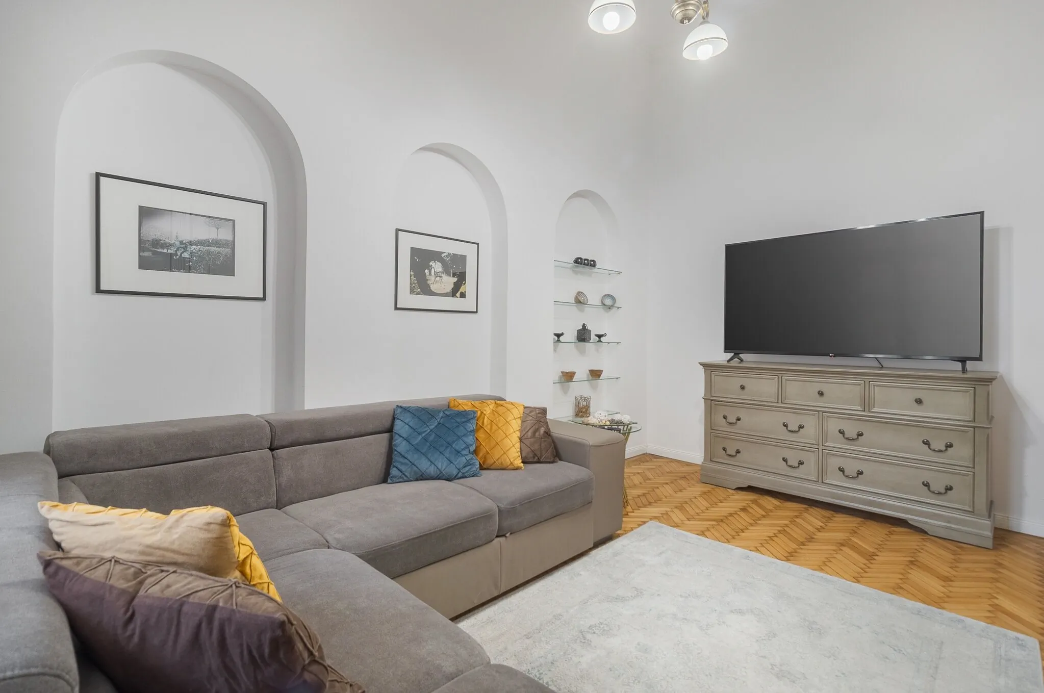 Apartament Royal Experience at Stern Palace Oradea - foto 10