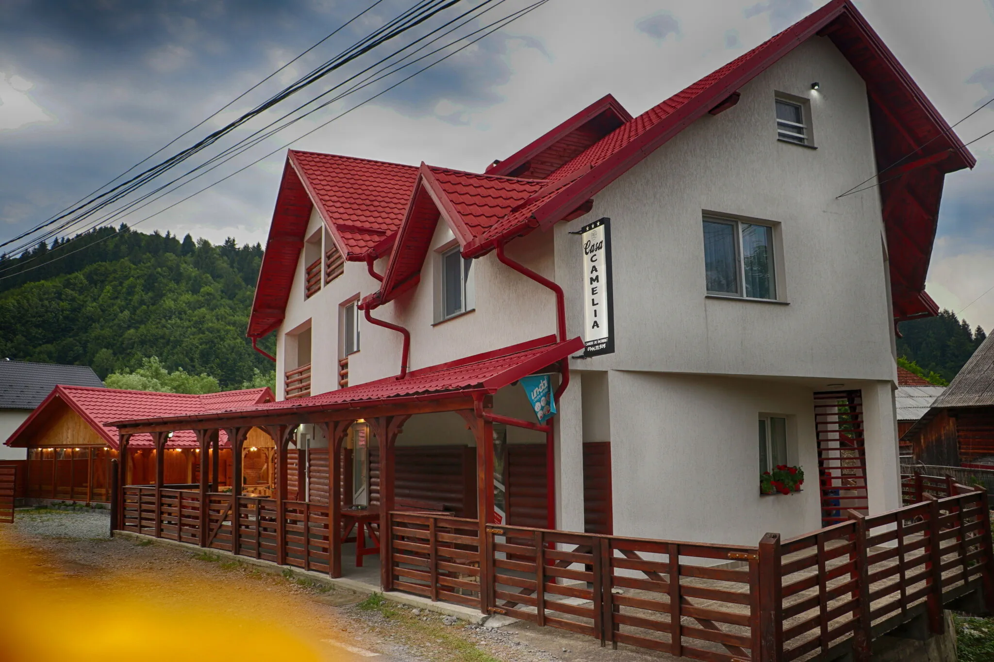 Casa Camelia Săcel – Săcel, România