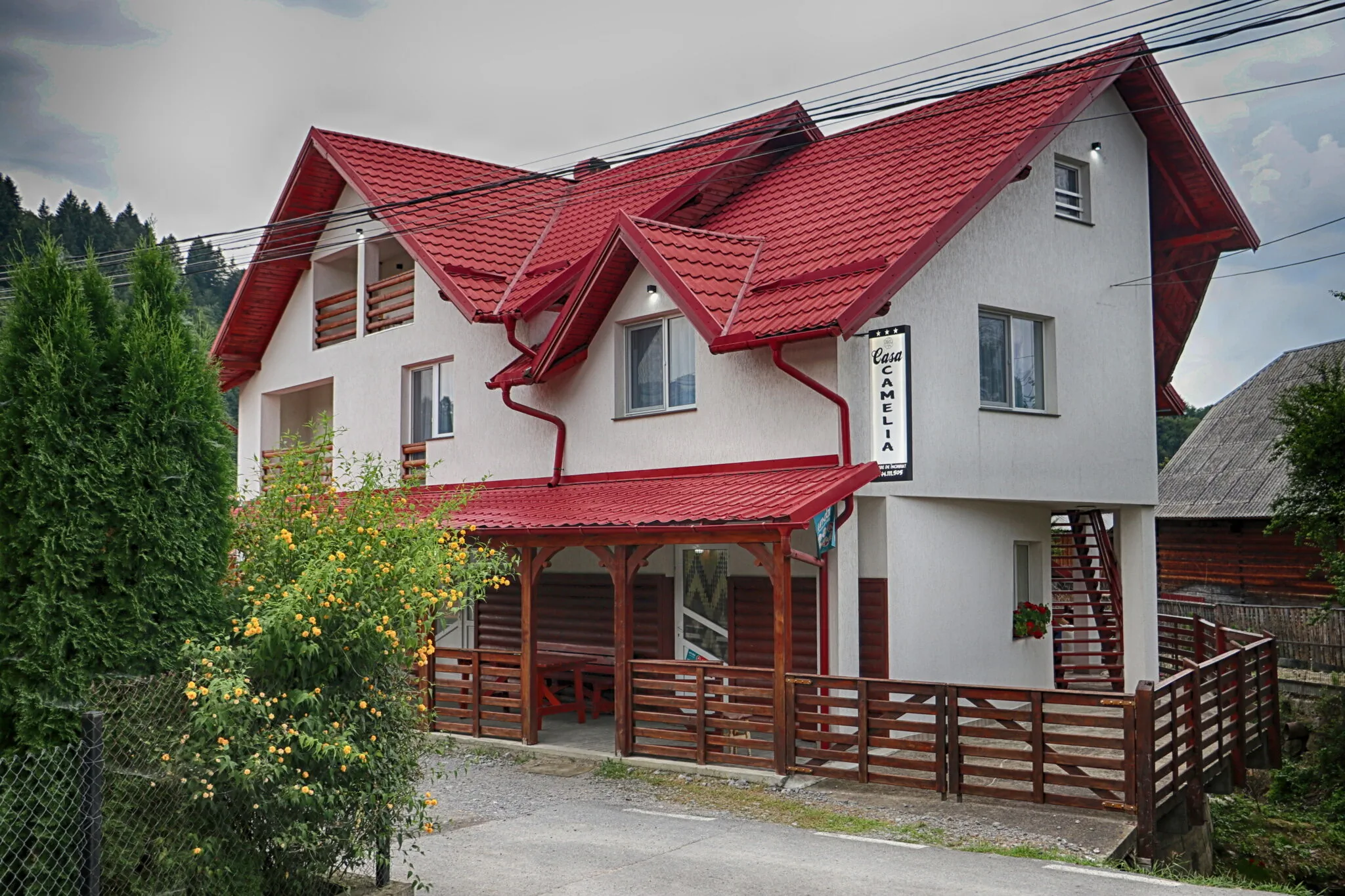 Casa Camelia Săcel – Săcel, România