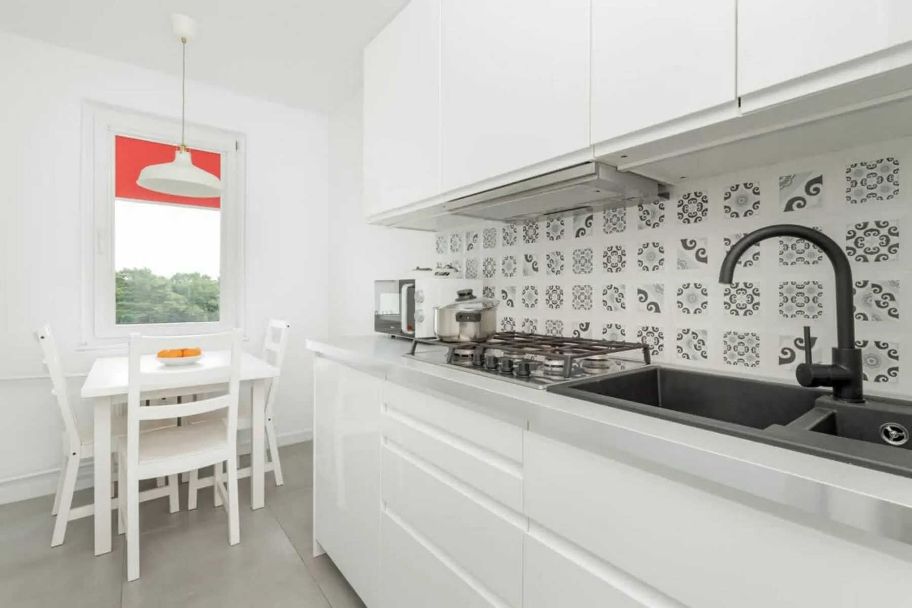 Stylowy Apartament z Balkonem | 200 m od Plaży - foto 4