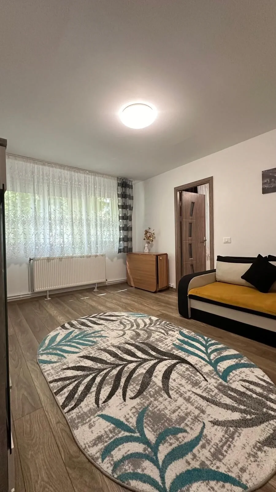 Alice Apartment Roman – Roman, România