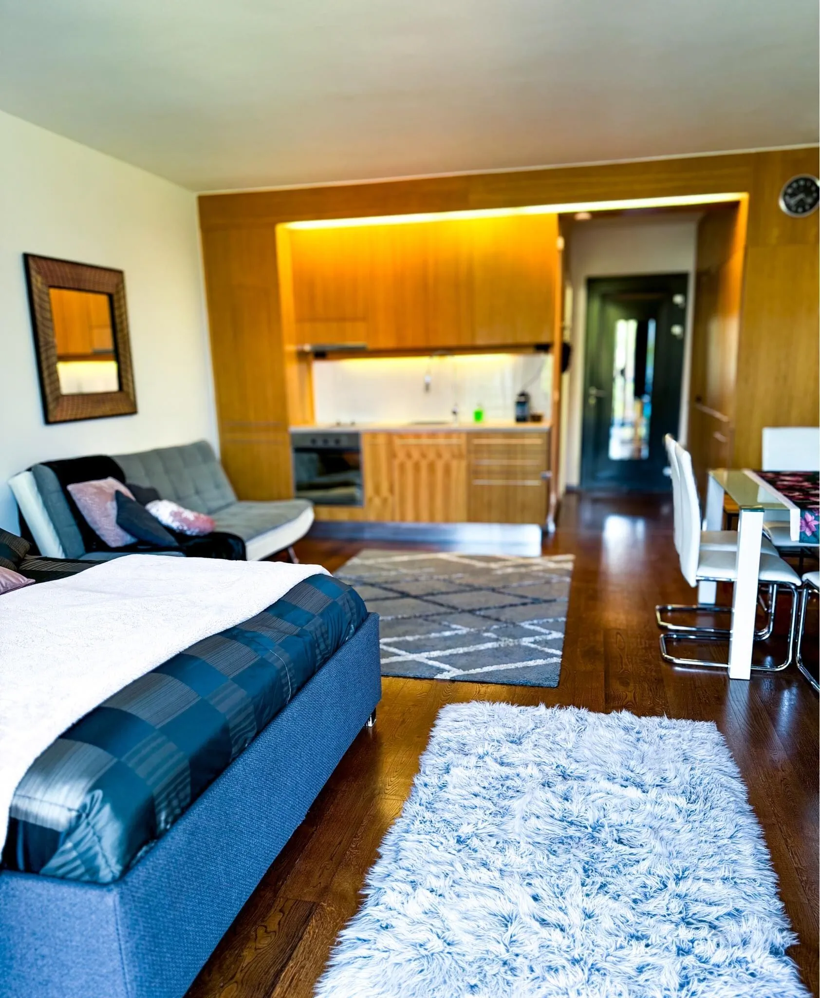BL Yacht Club Art Apartman A20 Balatonlelle – Balatonlelle, Ungaria
