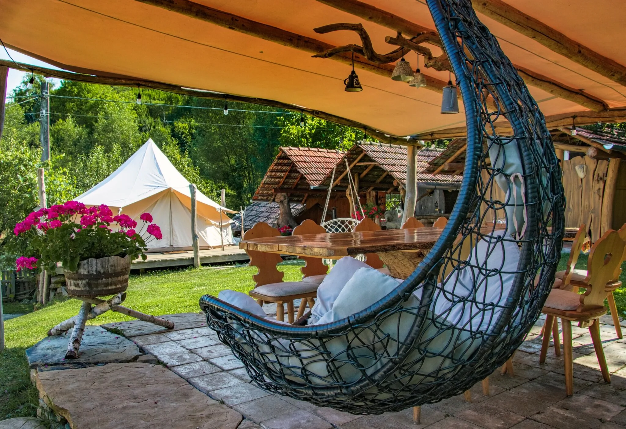 Lazy Dreams Voia Glamping Hunedoara  – Voia, România