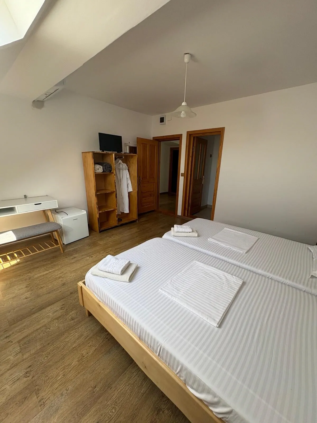 Casa cu Smochine Sviniţa – Sviniţa, România
