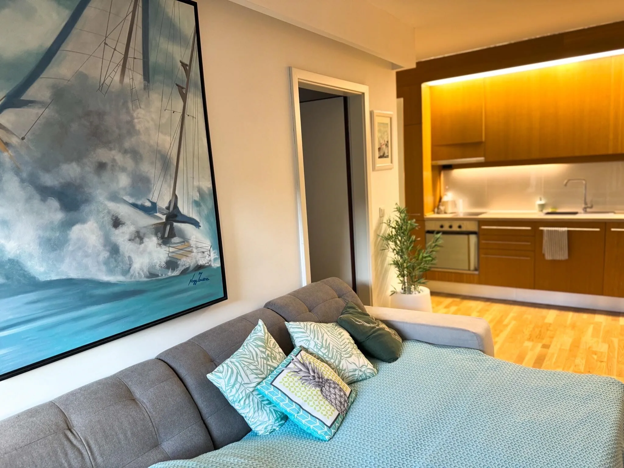 BL Yacht Club Art Apartman A1 Balatonlelle – Balatonlelle, Ungaria