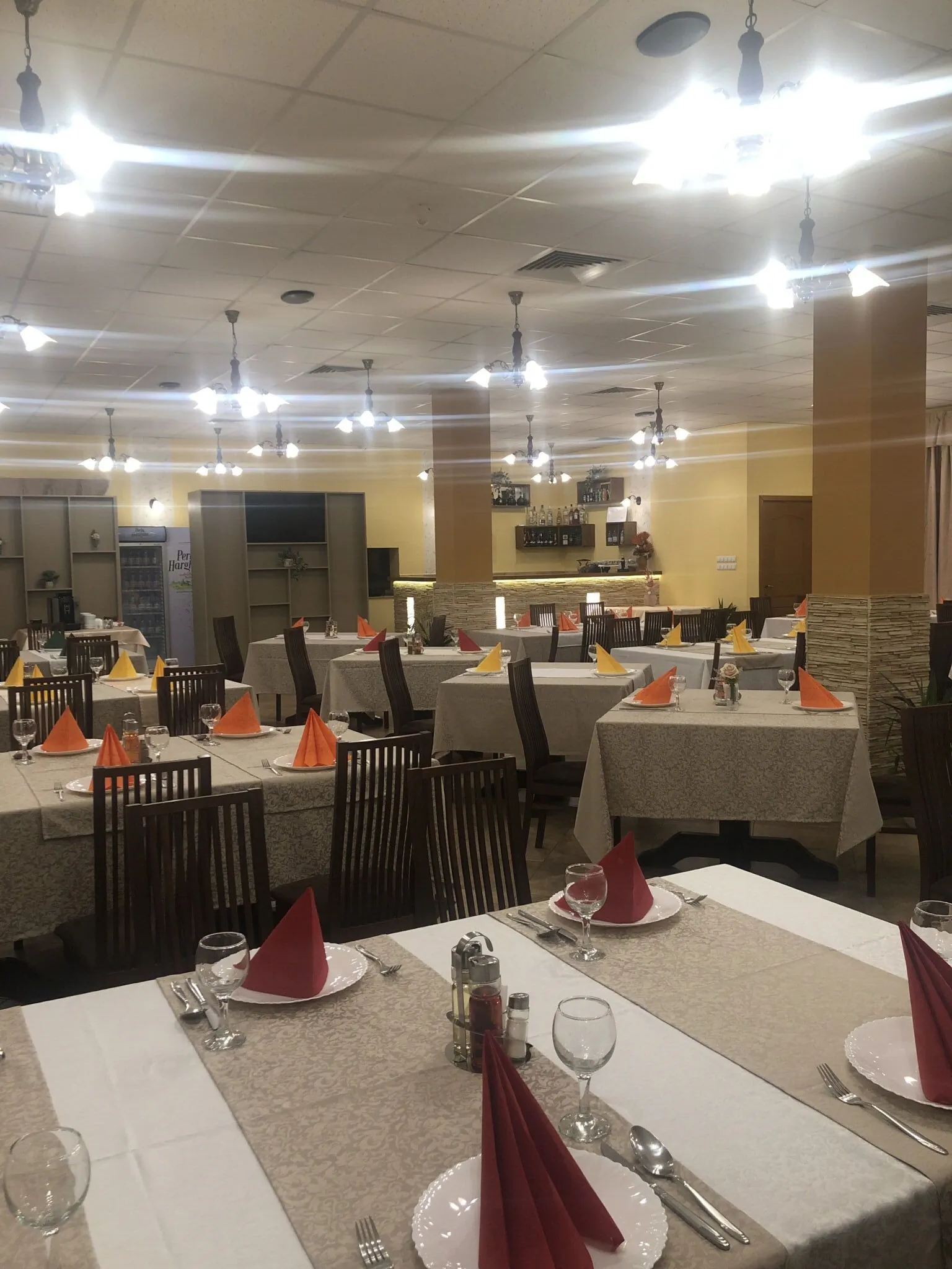 H&T Pension Restaurant Sâncrăieni – Sâncrăieni, România
