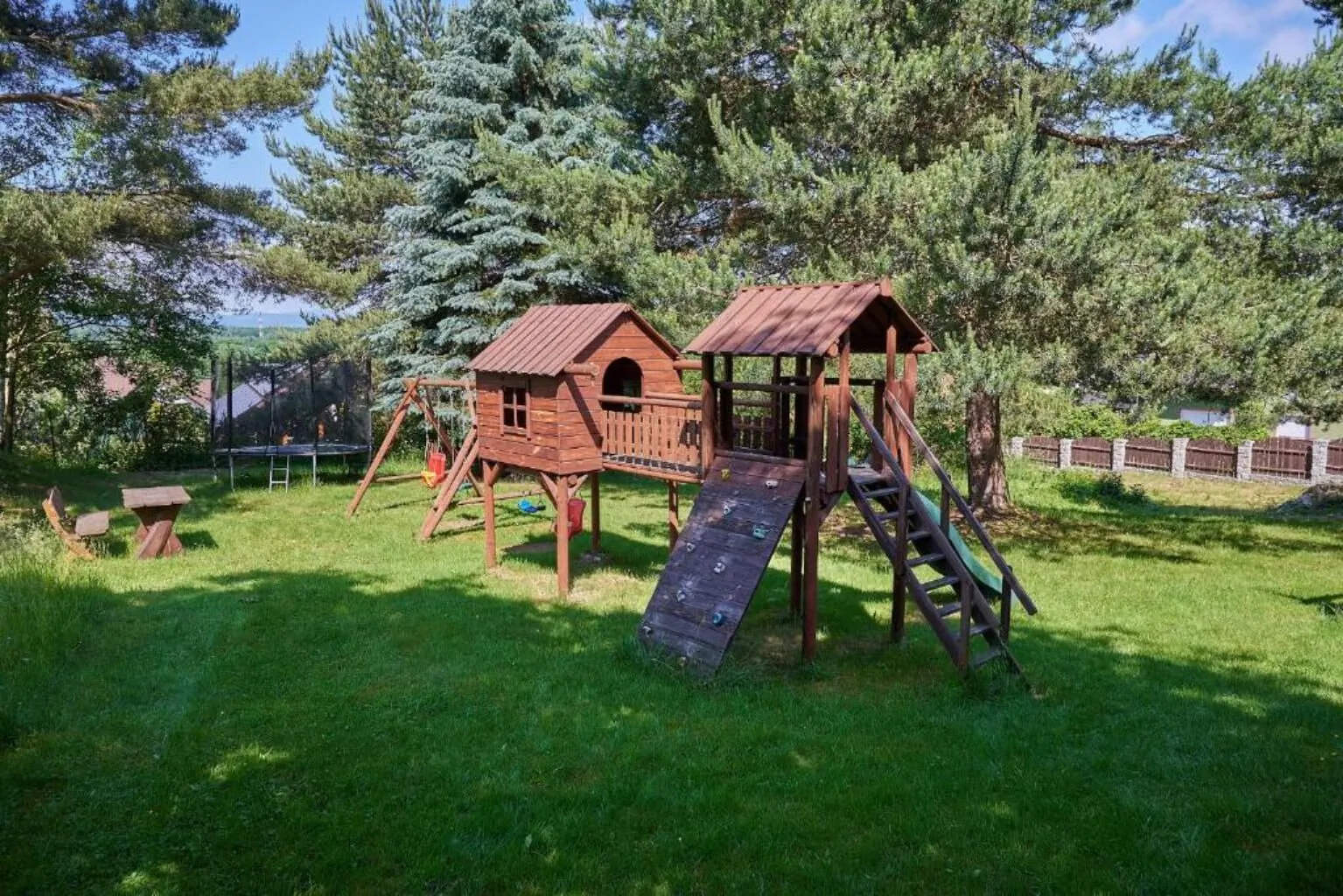 Willa Pod Brzeźnikiem Mysłakowice – Mysłakowice, Polsko