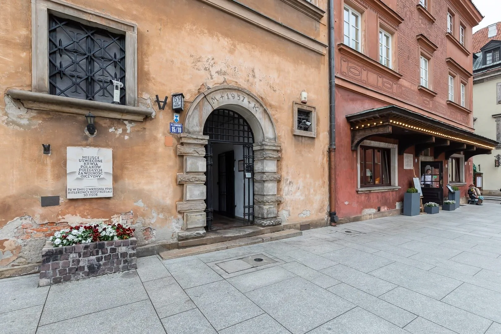 Pl. Zamkowy 15/19 m.23^ – Varșovia, Polonia