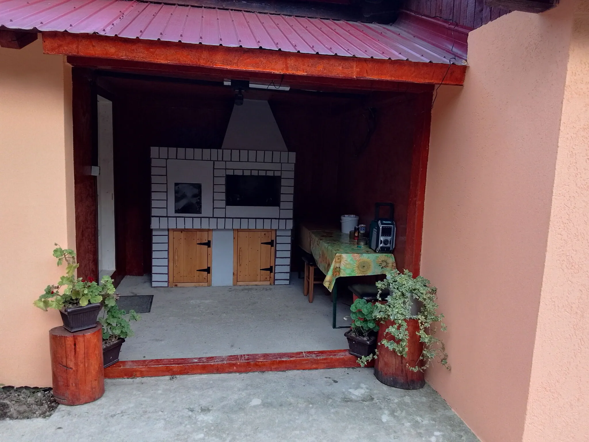 Casa Jojo Rusca – Rusca, România