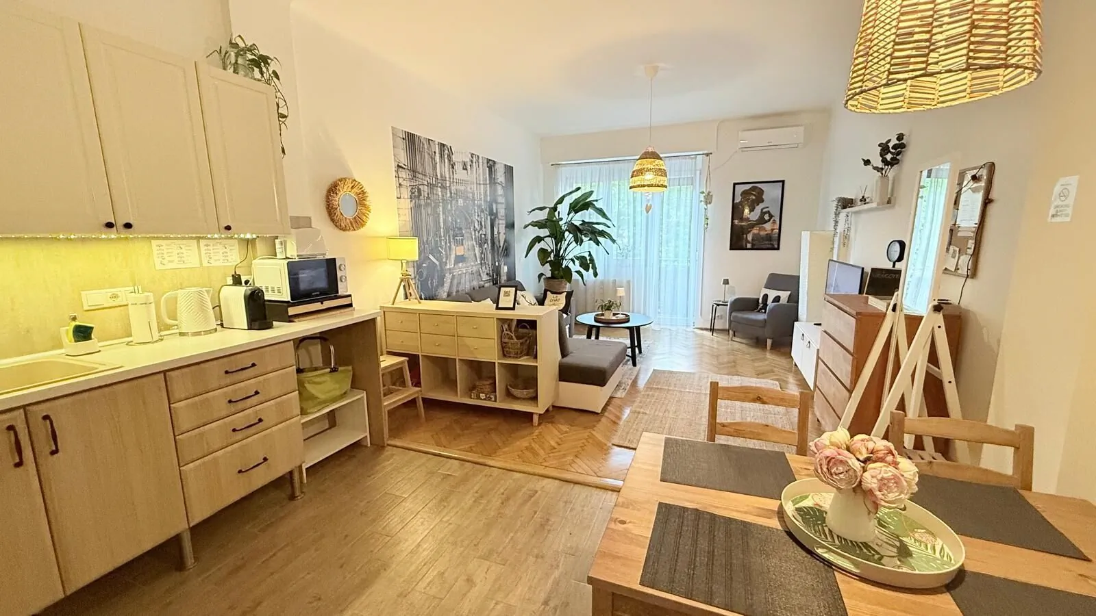 West Budapest Apartman Budapest – Budapesta, Ungaria