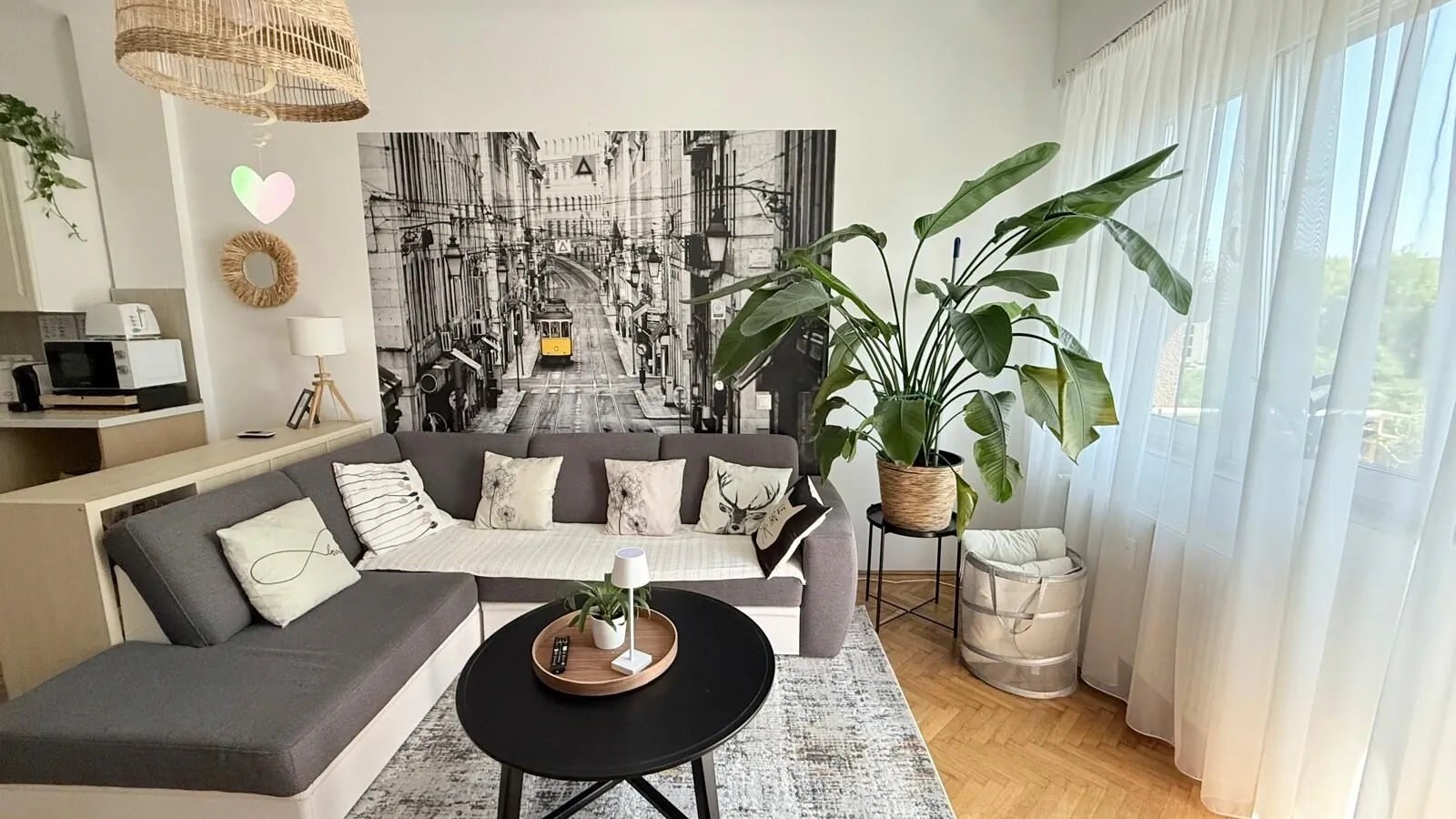 West Budapest Apartman Budapest – Budapesta, Ungaria
