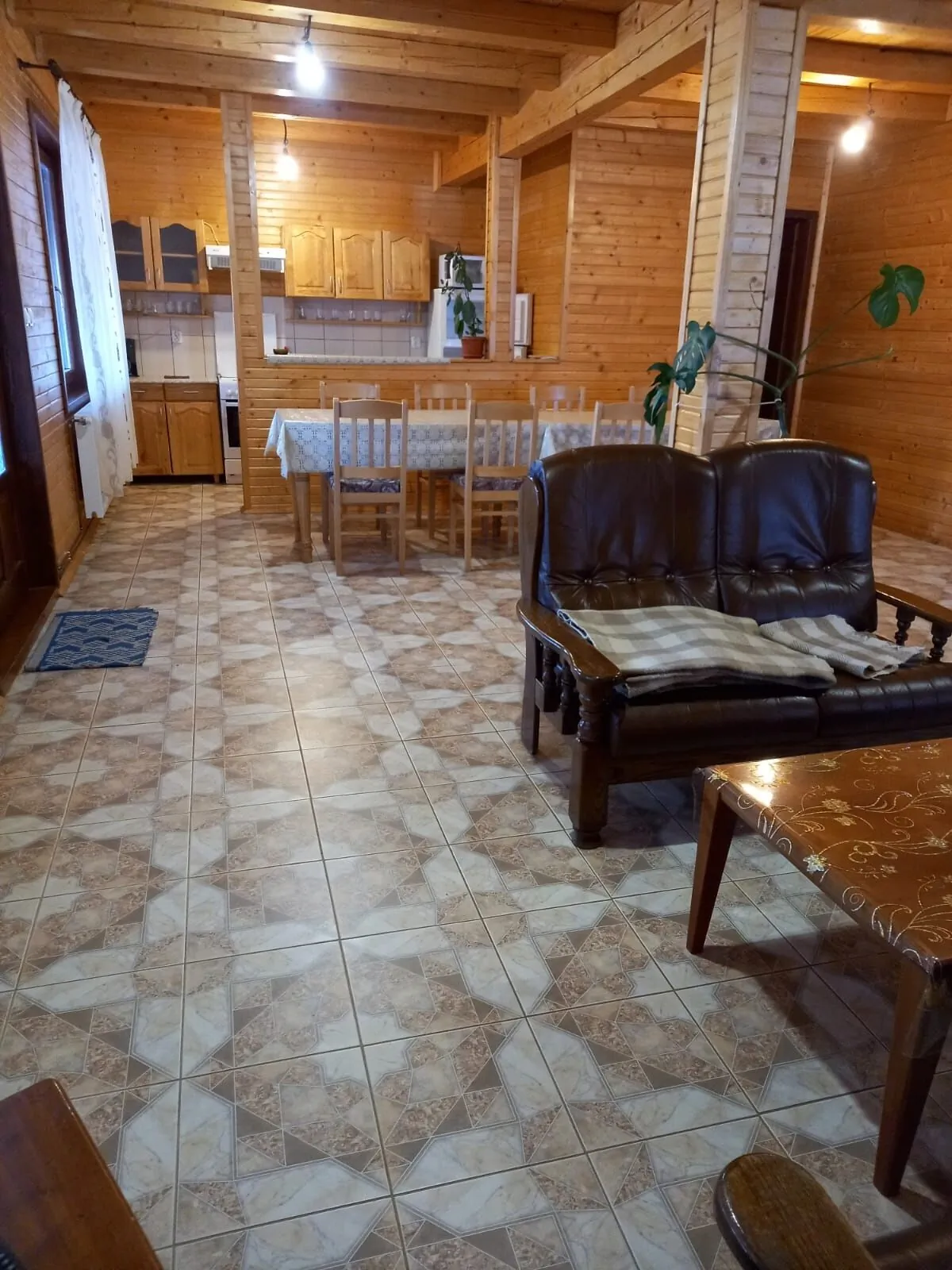 Cabana Dealu Rasinarului Răchițele – Răchițele, România