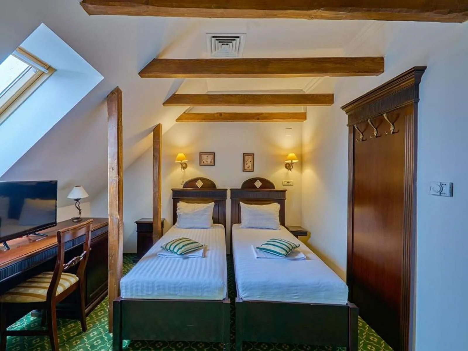 Hotel Classico Timișoara - foto 6