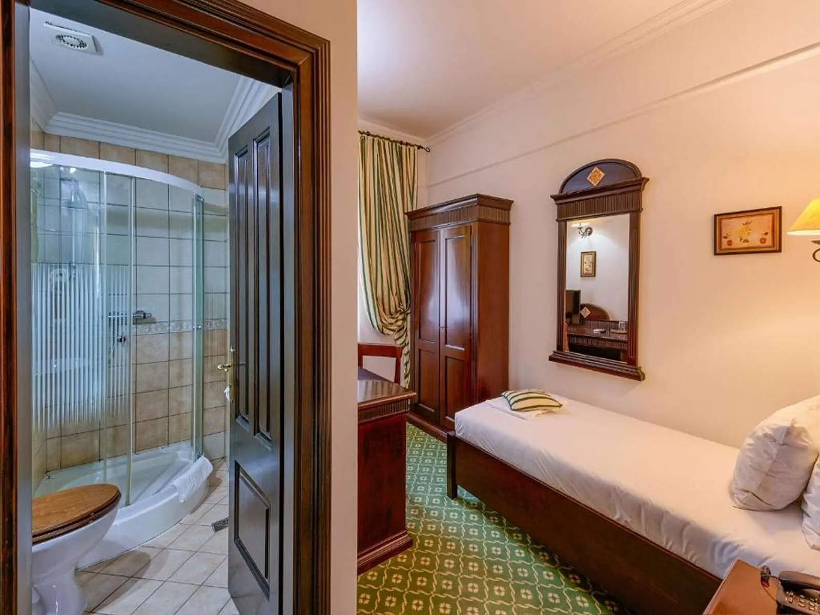 Hotel Classico Timișoara - foto 9