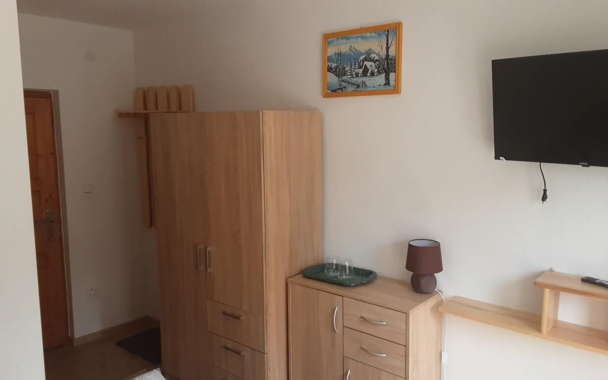 Pokoje gościnne-Złotogłów-BIS - foto 6