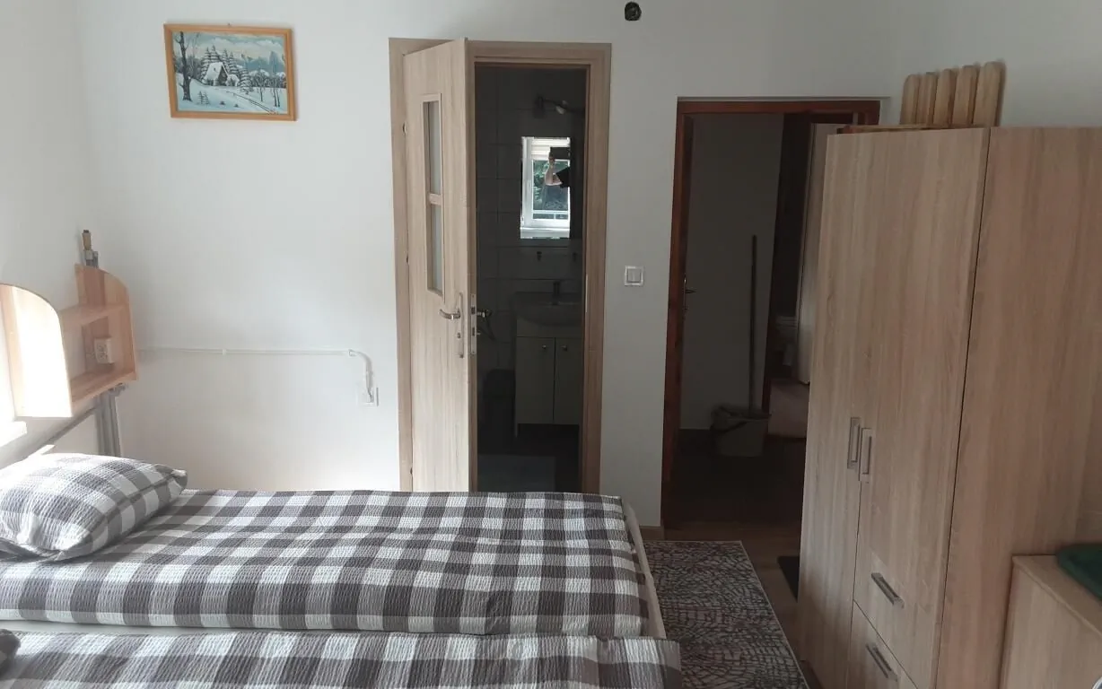 Pokoje gościnne-Złotogłów-BIS - foto 10