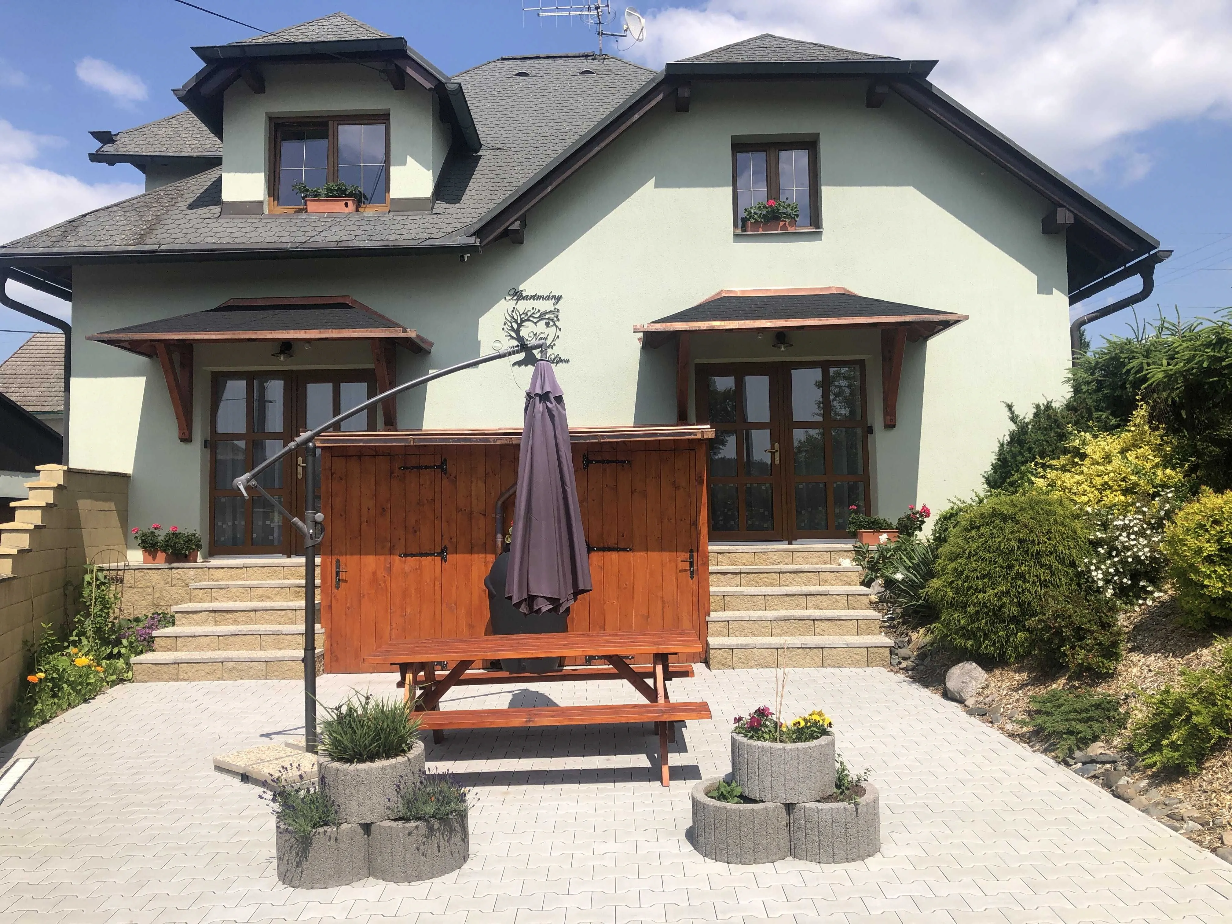 Apartmány Nad Lípou Hrubá Skála – Hrubá Skála, Republica Cehă