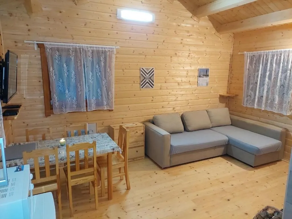 Domki Pod Jałowcem Lachowice – Zawoja, Polska