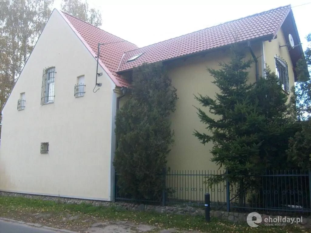Agroturystyka Leszno – Leszno, Polska