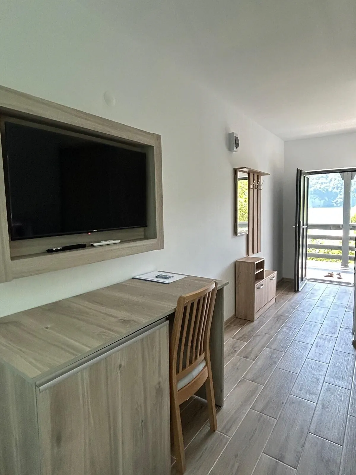 Casa Dacia Eşelniţa – Eşelniţa, România