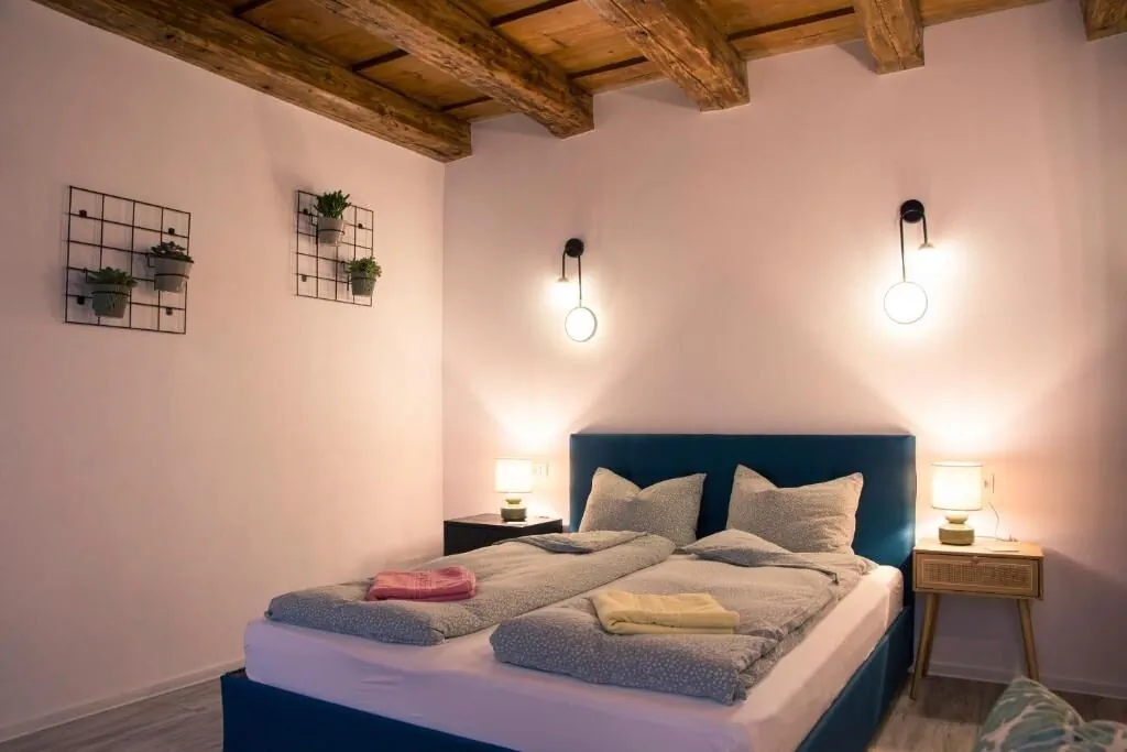 Apartament Seek and Hide - Csilla's Tiny Hideaway Brașov – Brașov, România