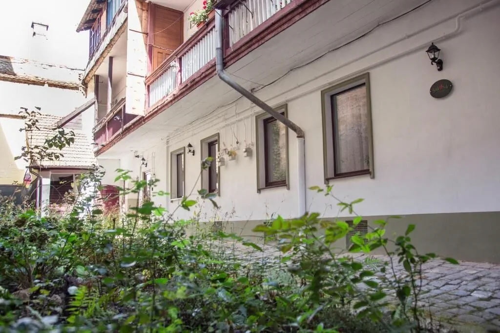 Apartament Seek and Hide - Csilla's Tiny Hideaway Brașov – Brașov, România