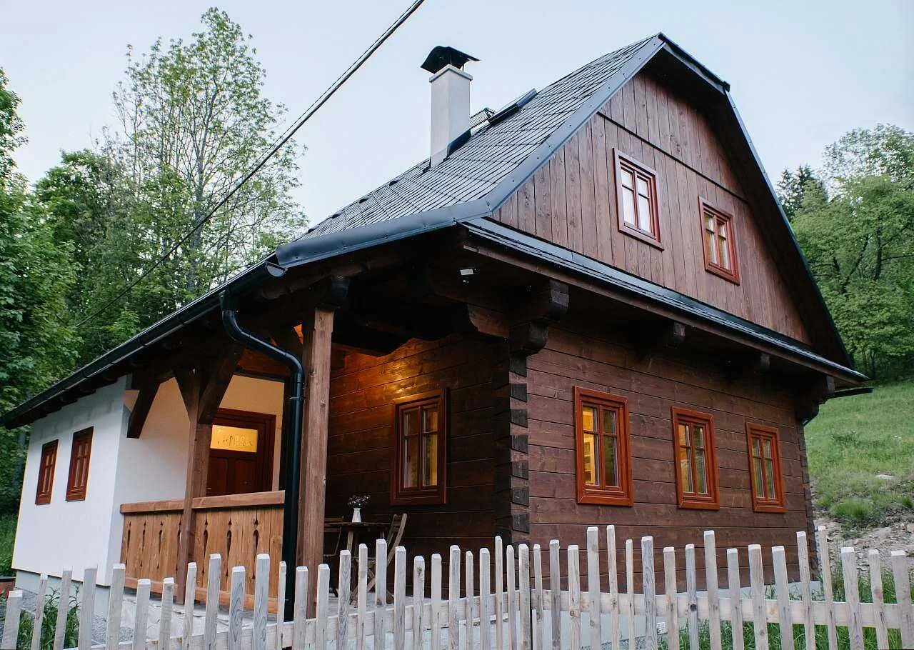 Forest roubenka Staré Město – Staré Město, Republica Cehă