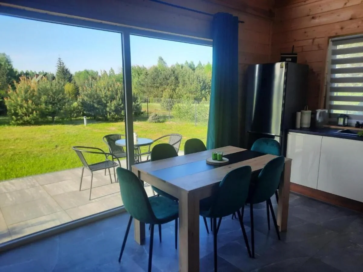 Domek przy lesie na Roztoczu Adamów – Adamów, Polsko