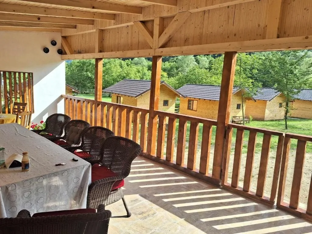 Camping Thobias Boşorod – Boşorod, România