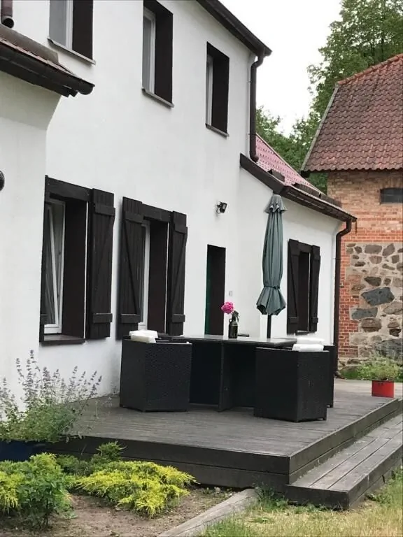 Folwark Mazurskie Legendy Kruklanki – Kruklanki, Polonia