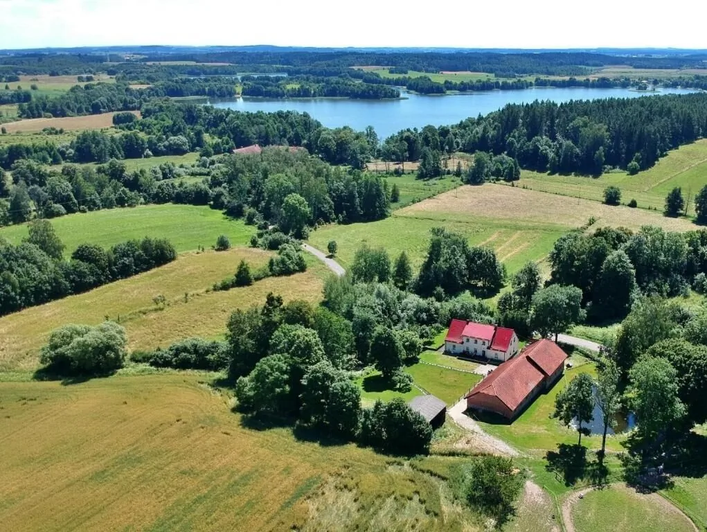 Folwark Mazurskie Legendy Kruklanki – Kruklanki, Polonia