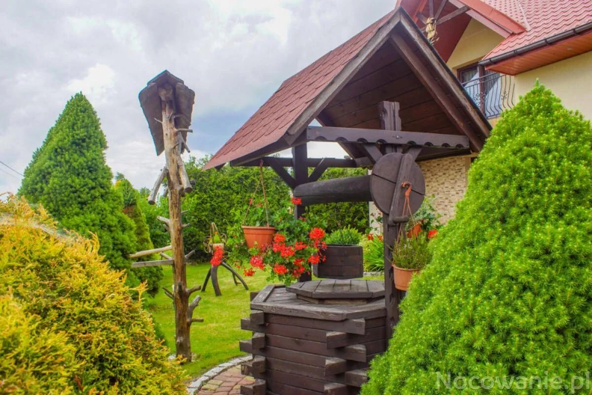 Agroturystyka Wichrowe Wzgórze Krajno Pierwsze, Kielce – Kielce, Polska
