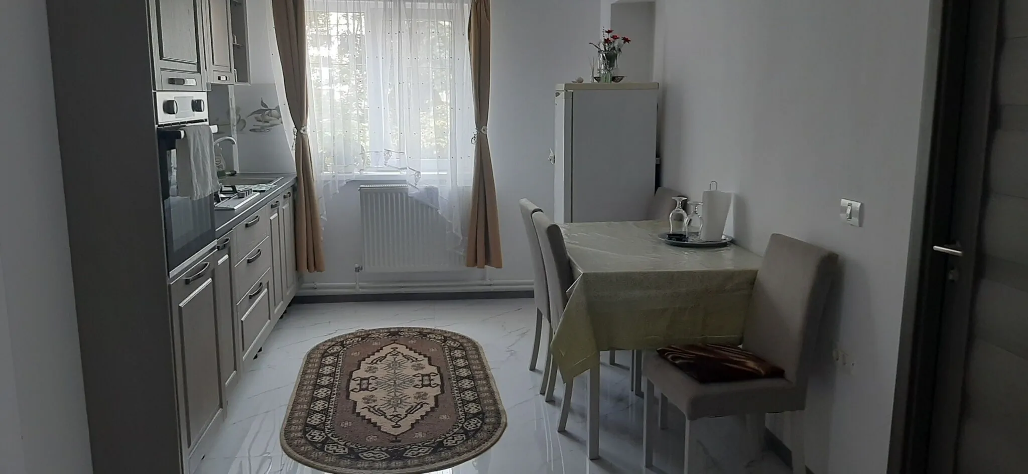 Apartament Modern Claudia Brad – Brad, România