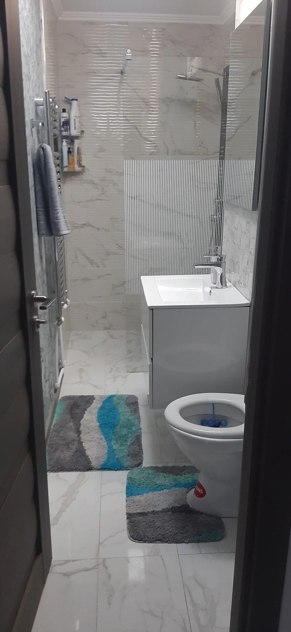 Apartament Modern Claudia Brad – Brad, România