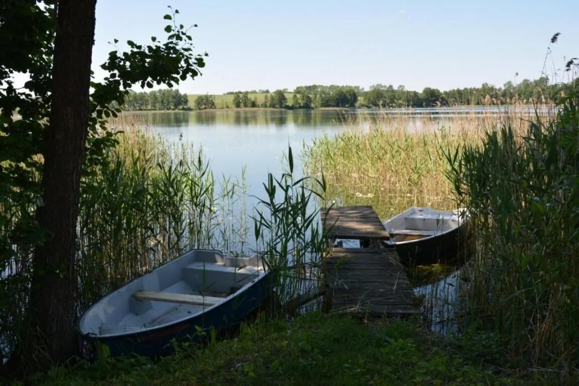 Domki nad Jeziorem Ołów – Ryn, Polonia